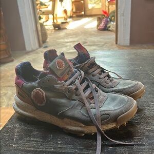 Satorisan Sneakers Size 44
